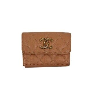 CHANEL Cream Caviar Leather Wallet